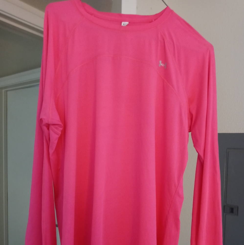 Under armor shirt